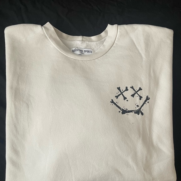 (RARE) BARSTOOL SPORTS (SLEEP WHEN YOUR DEAD) SWEATSHIRT. - Picture 13 of 16